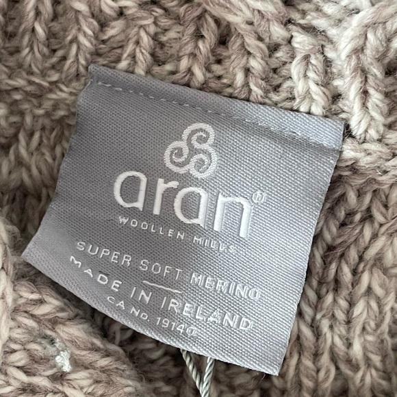 Aran Woollen Mills | Flared Cardigan With Diamond Stitch Wool Made in Ireland - Picture 4 of 7